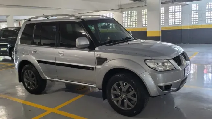 Mitsubishi Pajero TR4 2.0 Flex 16V 4X2 Aut. 2015