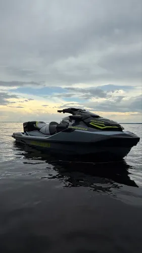 Jetski seadoo RXTX 325 ano 2024 