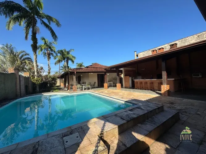 Casa em Condomínio na Morada da Praia - Bertioga/SP: 5 Quartos, 3 Suítes, 2 Salas, 1 Banhe