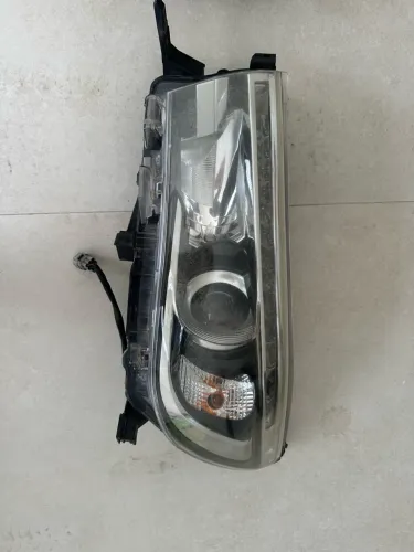 Par Farol Full Led Hilux R$ 500,00