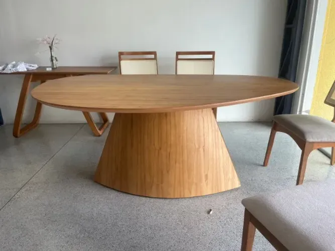 Mesa Orgânica Olívia 1800x1300 Laminado Cinamomo