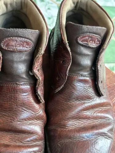 Bota de couro Clarks