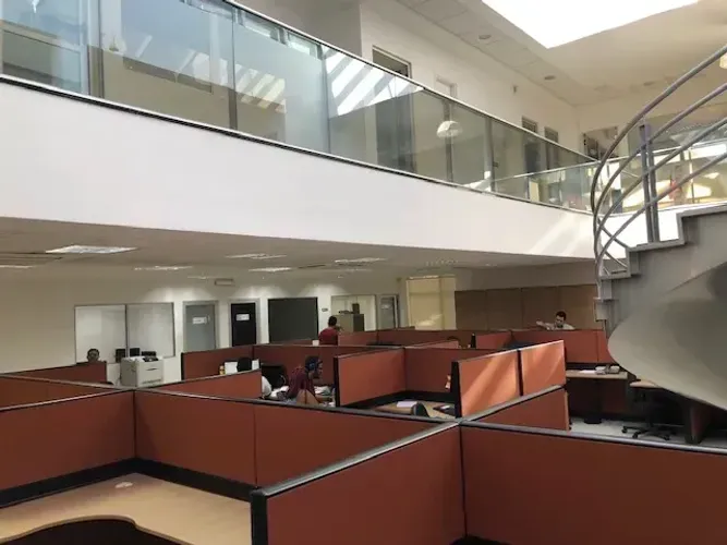 Prédio inteiro para investidor 3 andares, excelente rendimento locaticio, 1750 m2, 38 vaga