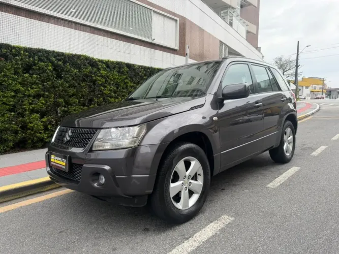 Suzuki Grand Vitara 2.0 16V 4x2/4x4 5P Aut. 2011