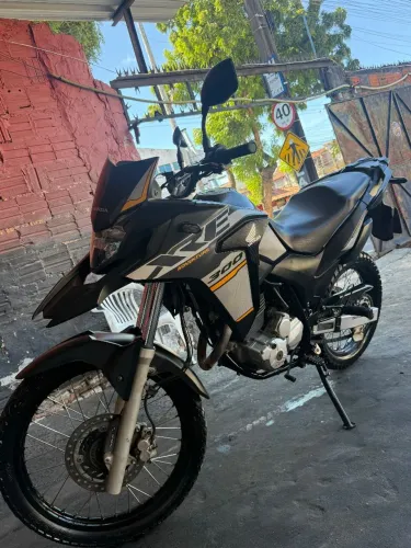 Honda Moto XRE 300