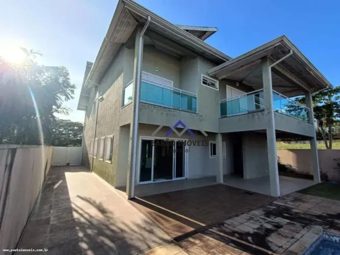 Casa à venda no Condomínio Cambarah Jarinu/SP