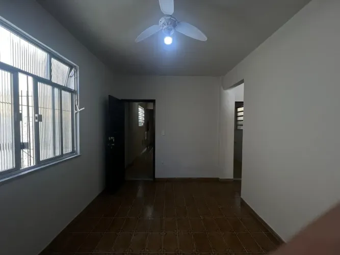 Apartamento 1 Quarto TERREO - Zumbi