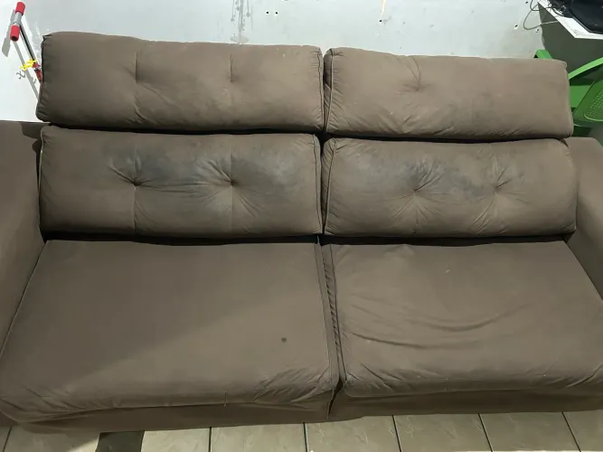 Sofá retrátil e inclinável , em perfeito estado!  