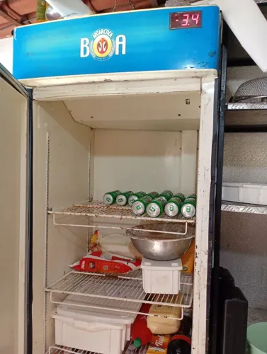 Vendo freezer cervejeira