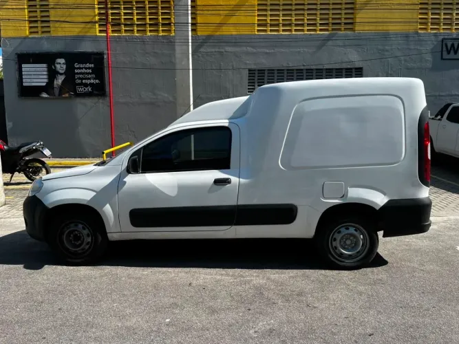 Fiat Fiorino Furgão Work. Hard 1.4 Flex 8V 2P 2021