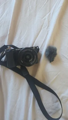 câmera sony zve10