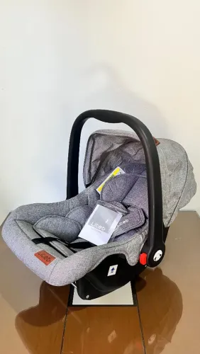 Bebe conforto litet cinza mescla (novo)