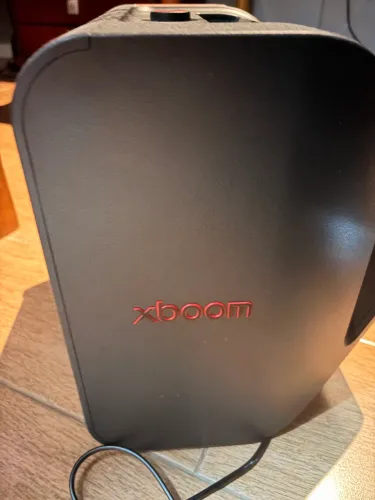 Caixa de Som LG XBOOM Stage 301
