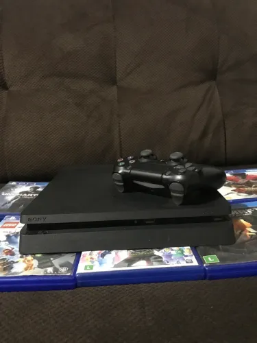 PS4 SLIM 500GB - UM CONTROLE ORIGINAL - VÁRIOS JOGOS