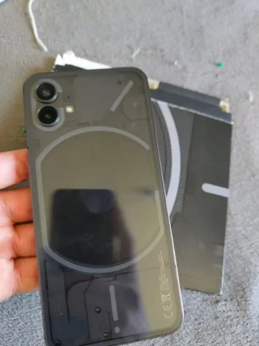nothing phone 1 preto