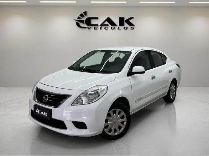 Nissan Versa SV 1.6 16V Flex Fuel 4P Mec. 2014