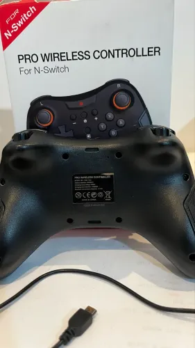 Controle pro wireless controller Switch tns 1724 NINTENDO Switch / PC / Android Semi Novo