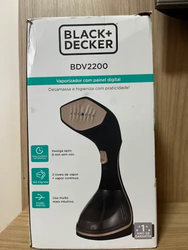 Vaporizador passa e higieniza roupa