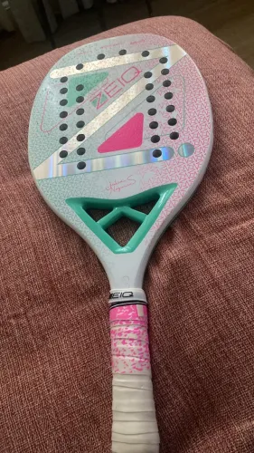 Raquete Beach Tennis Zeiq Júlia Nogueira