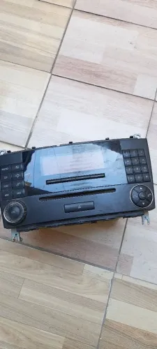 Rádio original de fábrica Mercedes c180/c200