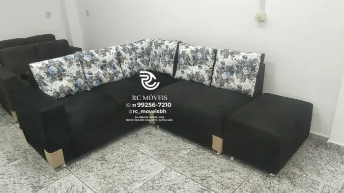 Sofá de Canto com Puff Suede D33 Confortável Direto da Fábrica