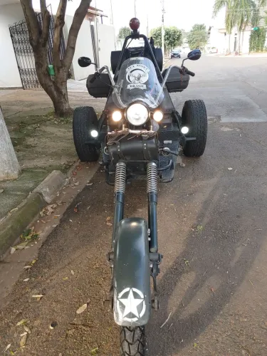 Triciclo motor boxer VW 1600