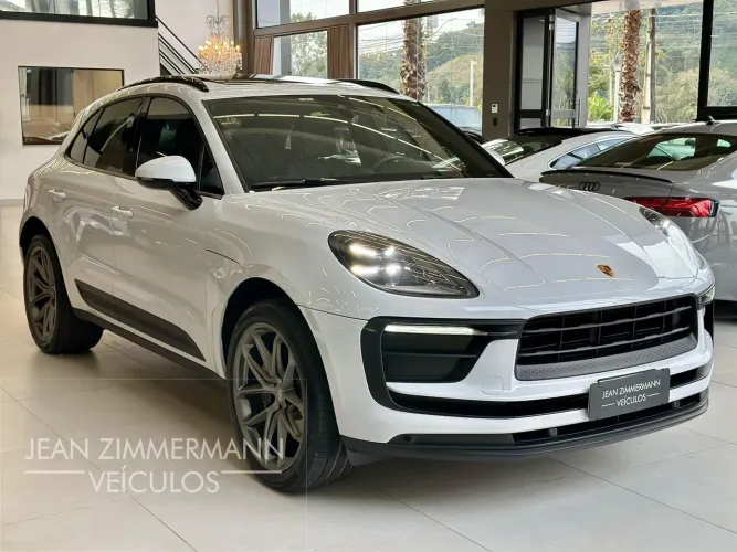 Porsche Macan T 2.0 Turbo 2022
