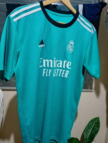 Camisa Real Madrid Third 2022-23 fan