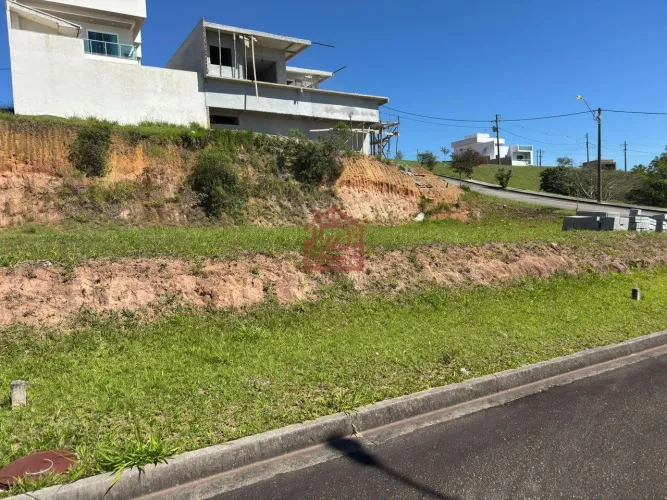 Lote em Cabiúnas, Macaé à venda por R$ 110 mil