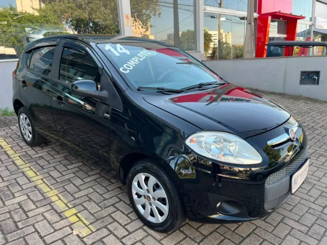 Fiat Palio Attractive 1.0 EVO Fire Flex 8V 5P 2014