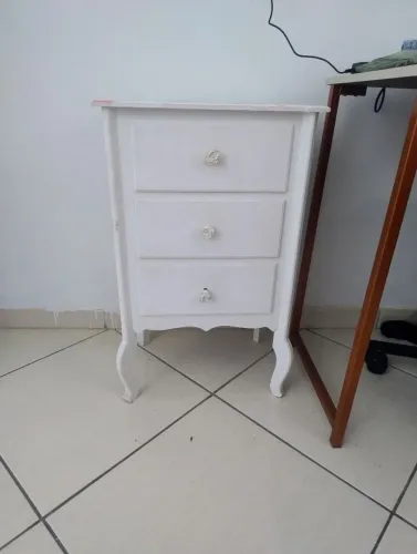 Criado mudo 