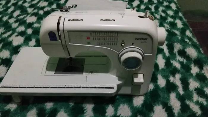 Máquina de costura