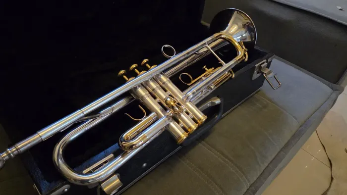 TROMPETE KING 601 U.S.A