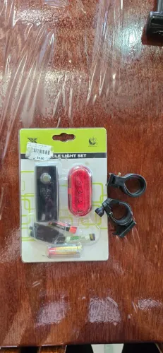Farol e lanterna para bicicleta