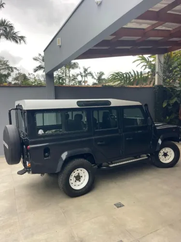 Land Rover Defender 110 TDI County SW Diesel 2001