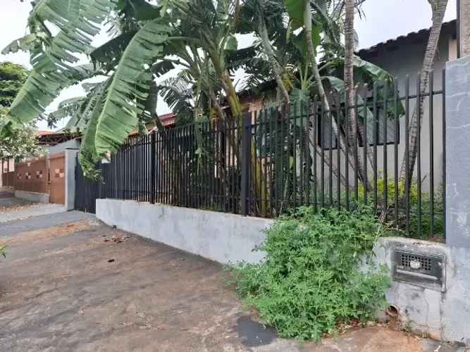 Casa de alvenaria com 172,48 m2 no Jardim Brasília, terreno de 287,00 m2.