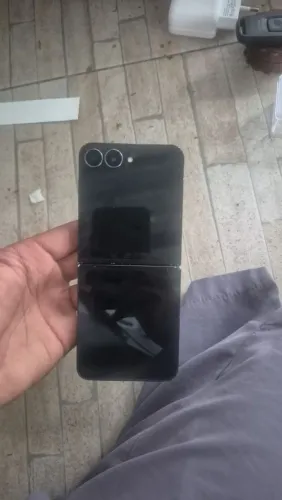 Zflip 7 FÉ