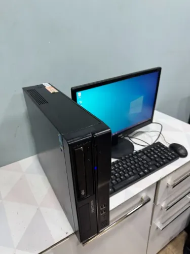 KIT Computador Completo Core i3 - Monitor e Periféricos