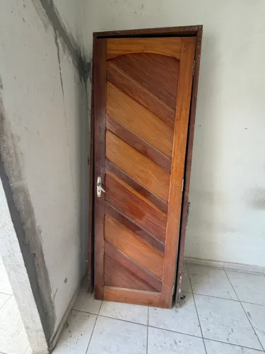 Porta madeira