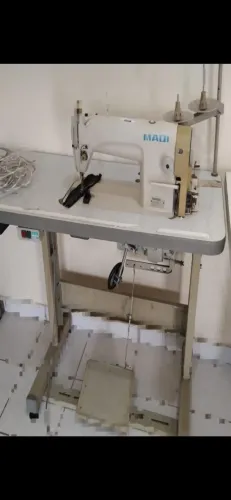 Maquina industrial reta