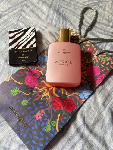Perfume mirage mahogany