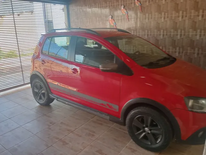Volkswagen Crossfox 1.6 MI Total Flex 8V 5P 2012