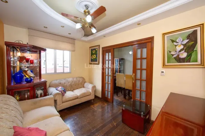 Apartamento à venda no bairro Prado