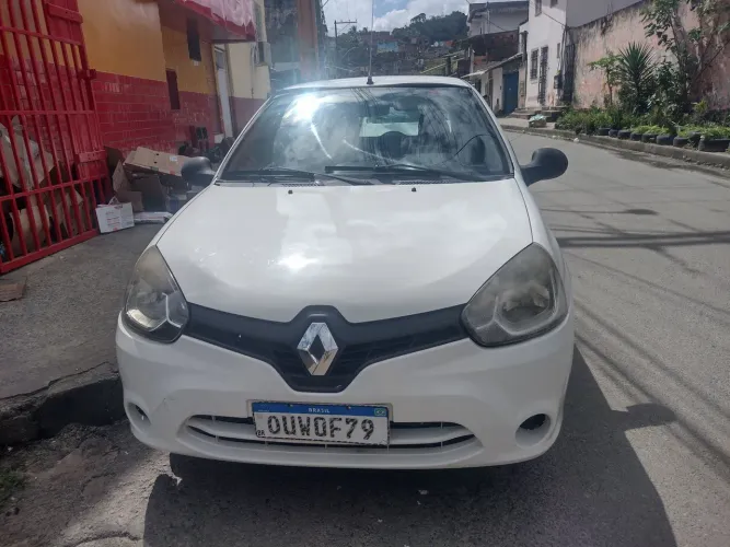 Renault Clio Authentique 1.0/1.0 Hi-power 16V 3P 2014