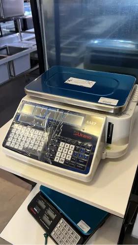 Balança industrial com etiquetadora nova pronta entrega