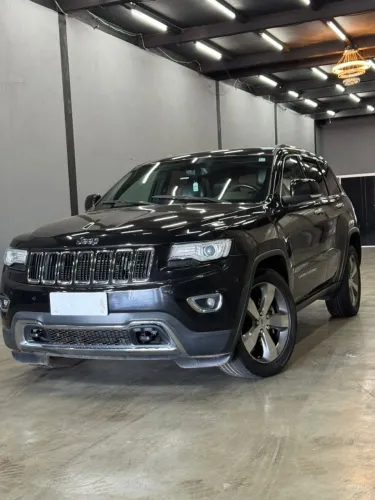 Jeep Grand Cherokee Limited 3.0 TB Dies. AUT 2015