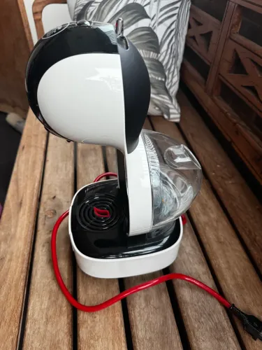 Cafeteira Nescafé arno  LUMIO Dolce GUSTO 