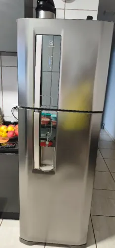 Geladeira Electrolux Frost Free TW42S