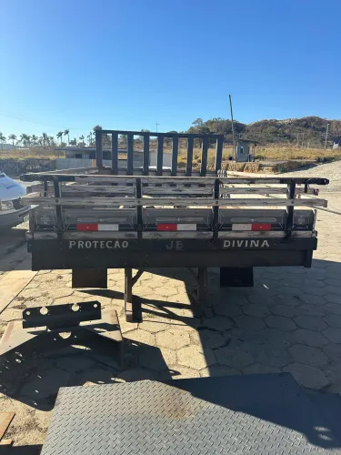 Carroceria p/ Ford F-350 3,45m base de aço