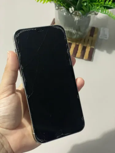 iPhone 12 Pro 128Gb 76% de bateria